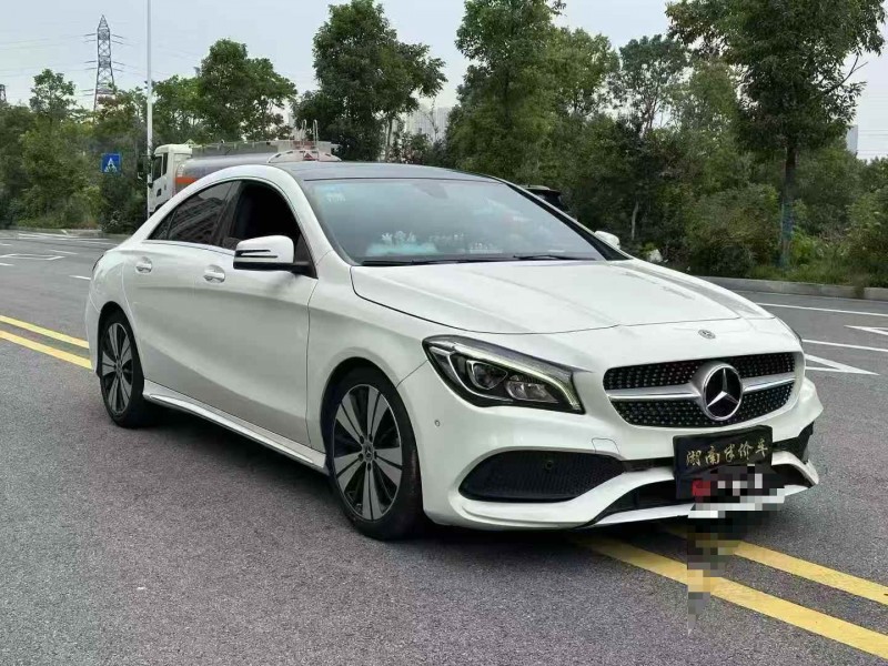 常德17年奔驰CLA2