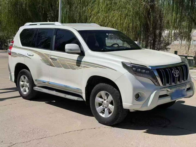 潍坊13年丰田普拉多3