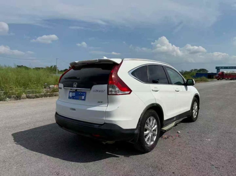 梧州13年本田CRV7