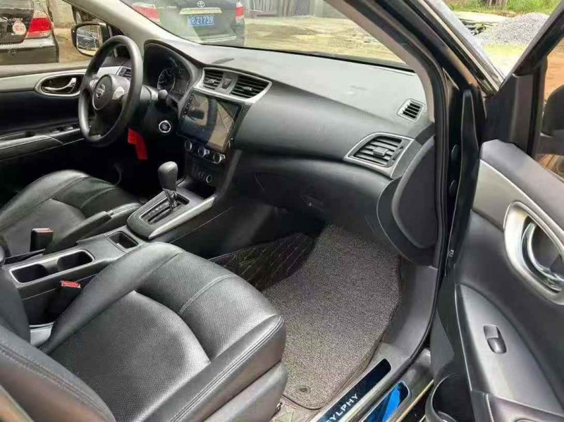 钦州19年日产轩逸4