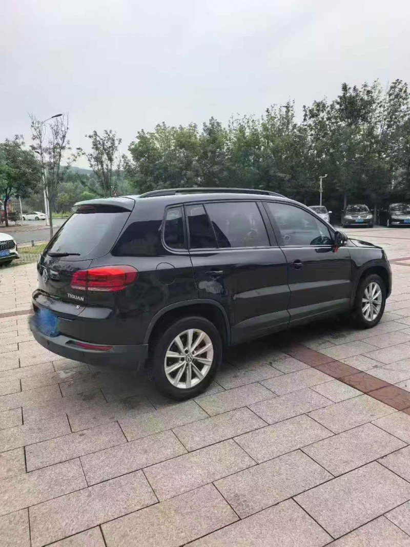 秦皇岛16年大众途观8