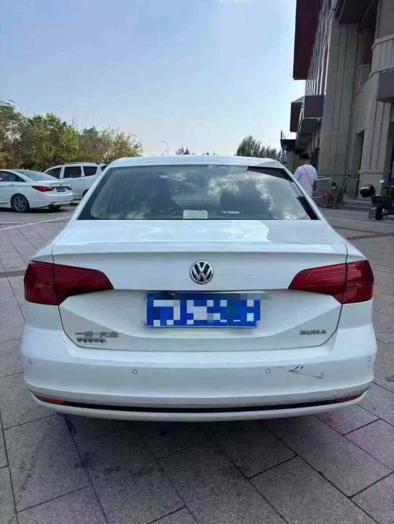 保定17年大众宝来9