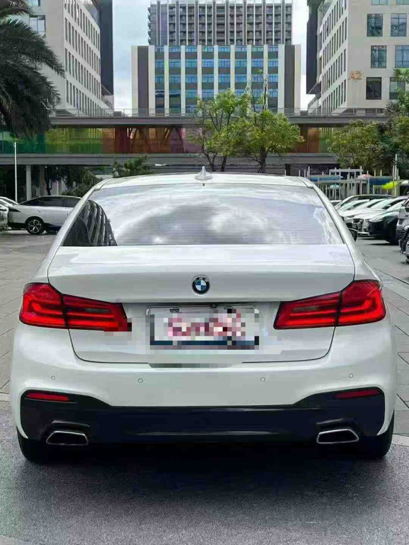 湛江17年宝马5系9