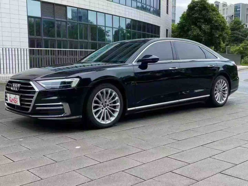 汕头22年奥迪A8L2