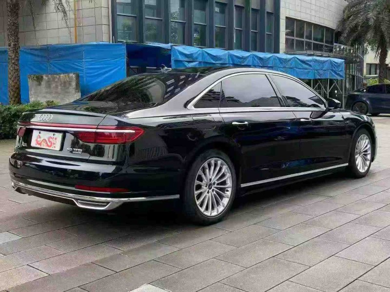 汕头22年奥迪A8L7