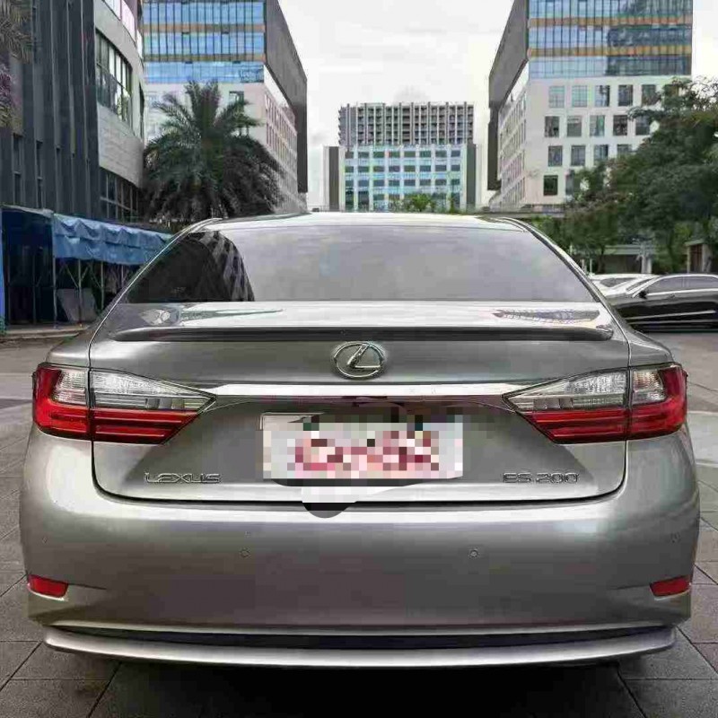 深圳17年雷克萨斯ES8