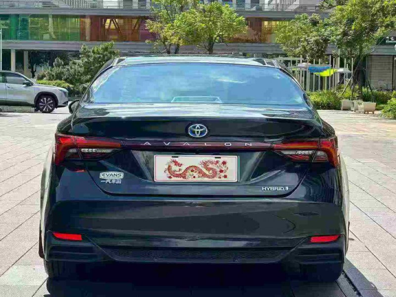 广州19年丰田亚洲龙9