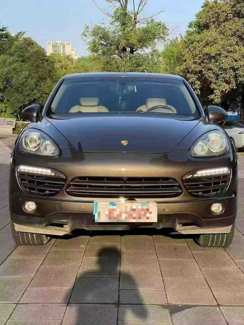 江门11年保时捷卡宴1