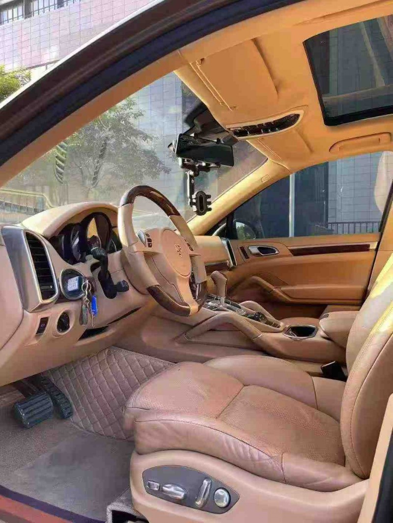 江门11年保时捷卡宴5