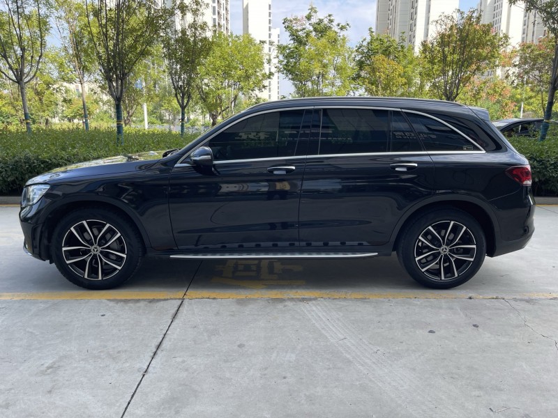 济宁19年奔驰GLC8