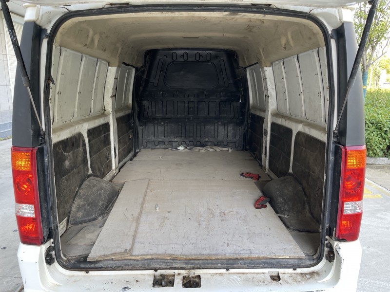 济宁21年瑞驰EC35新能源6