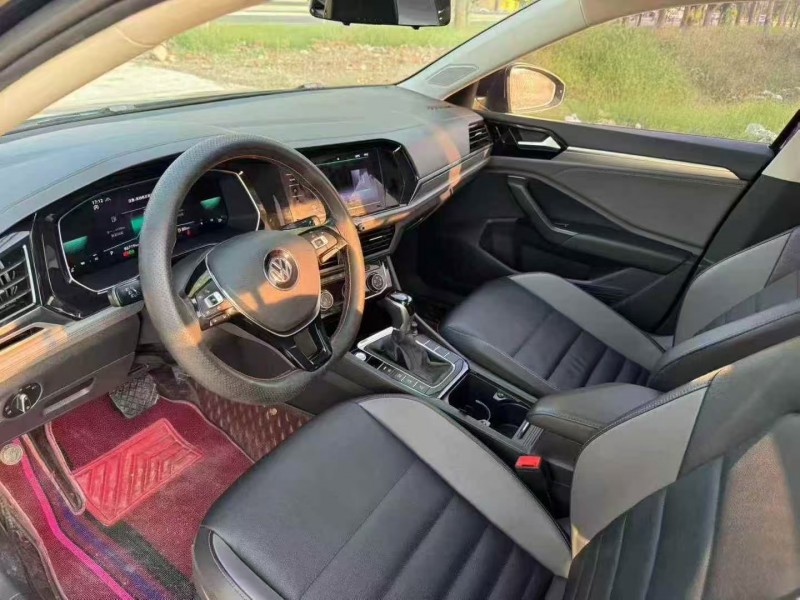 菏泽21年大众速腾5