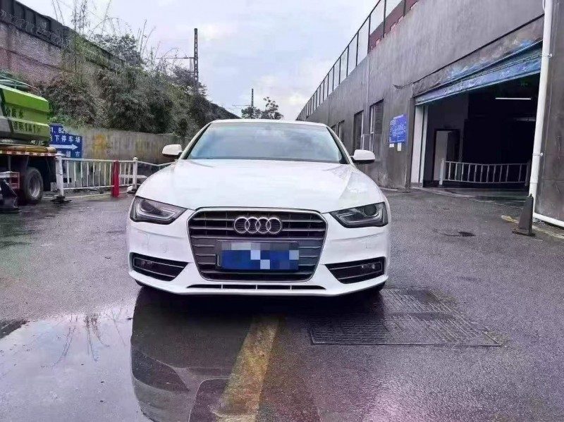 贵阳16年奥迪A4L1