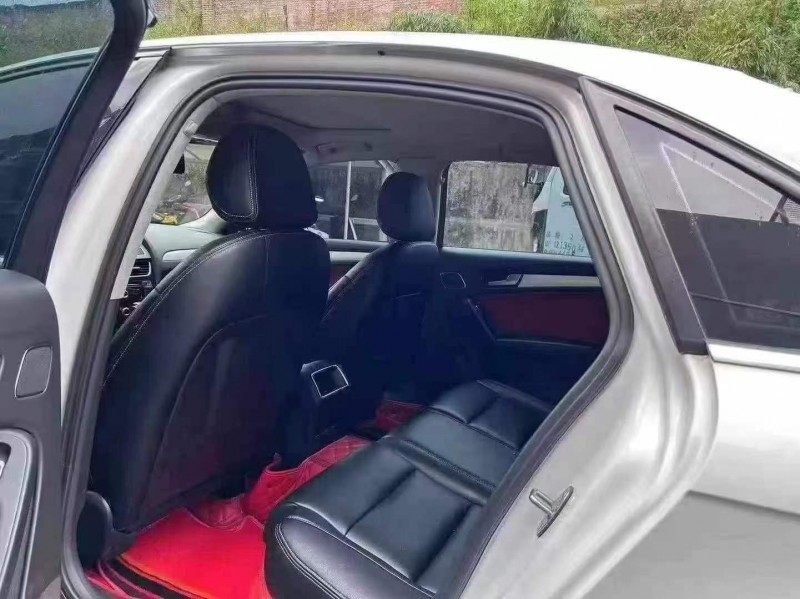 贵阳16年奥迪A4L3