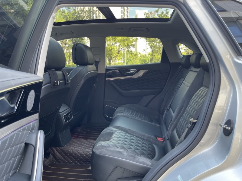 济宁21年红旗HS55