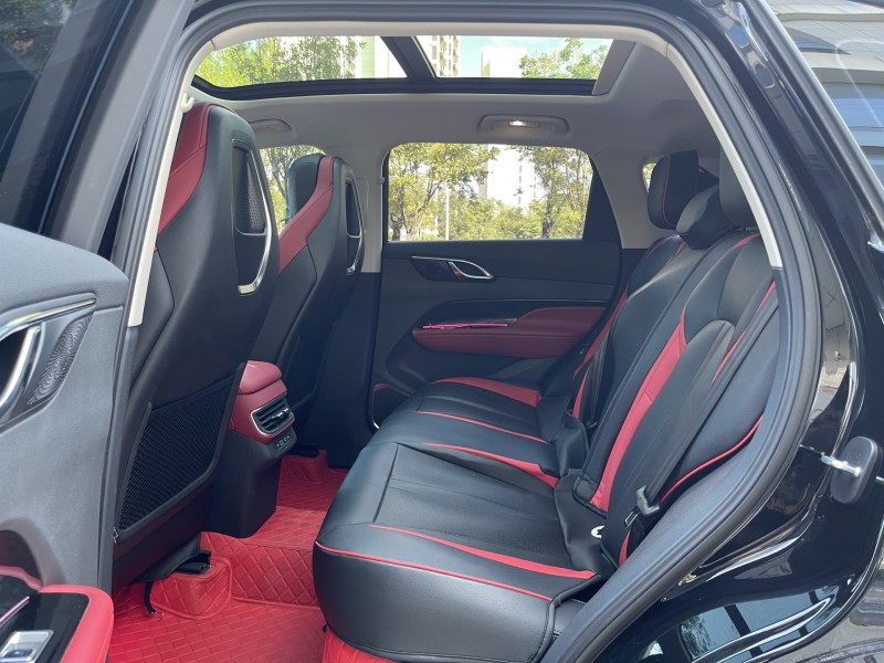 济宁23年红旗HS35