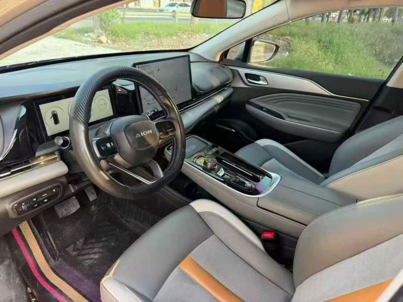 菏泽23年传祺埃安S5