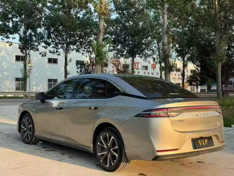 菏泽23年传祺埃安S7