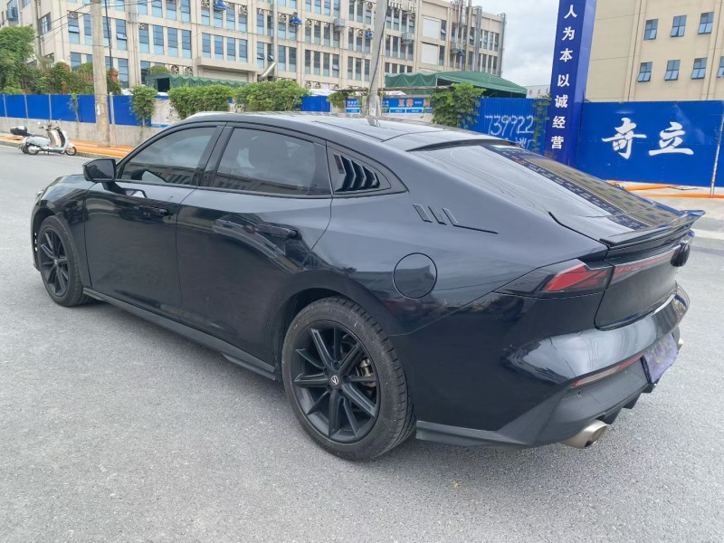 娄底22年长安汽车UNI6