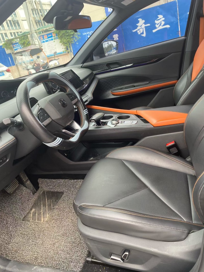 娄底22年长安汽车UNI8