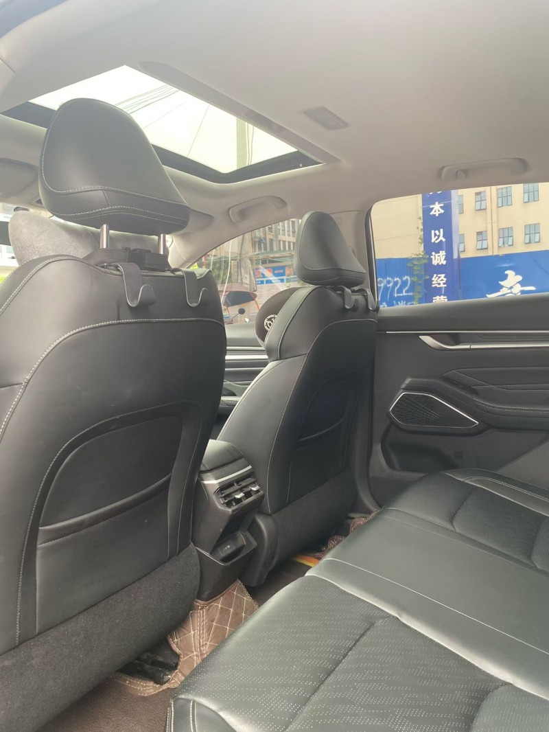 娄底23年吉利帝豪5