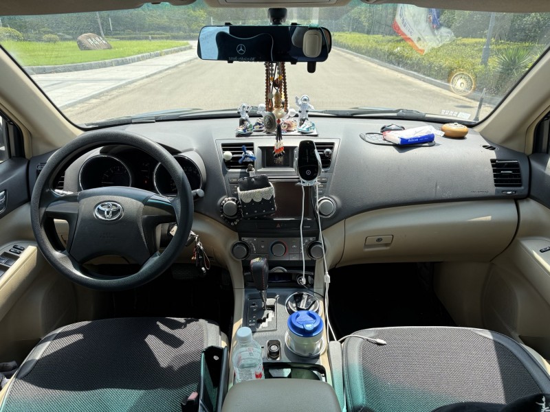 盐城12年丰田汉兰达6