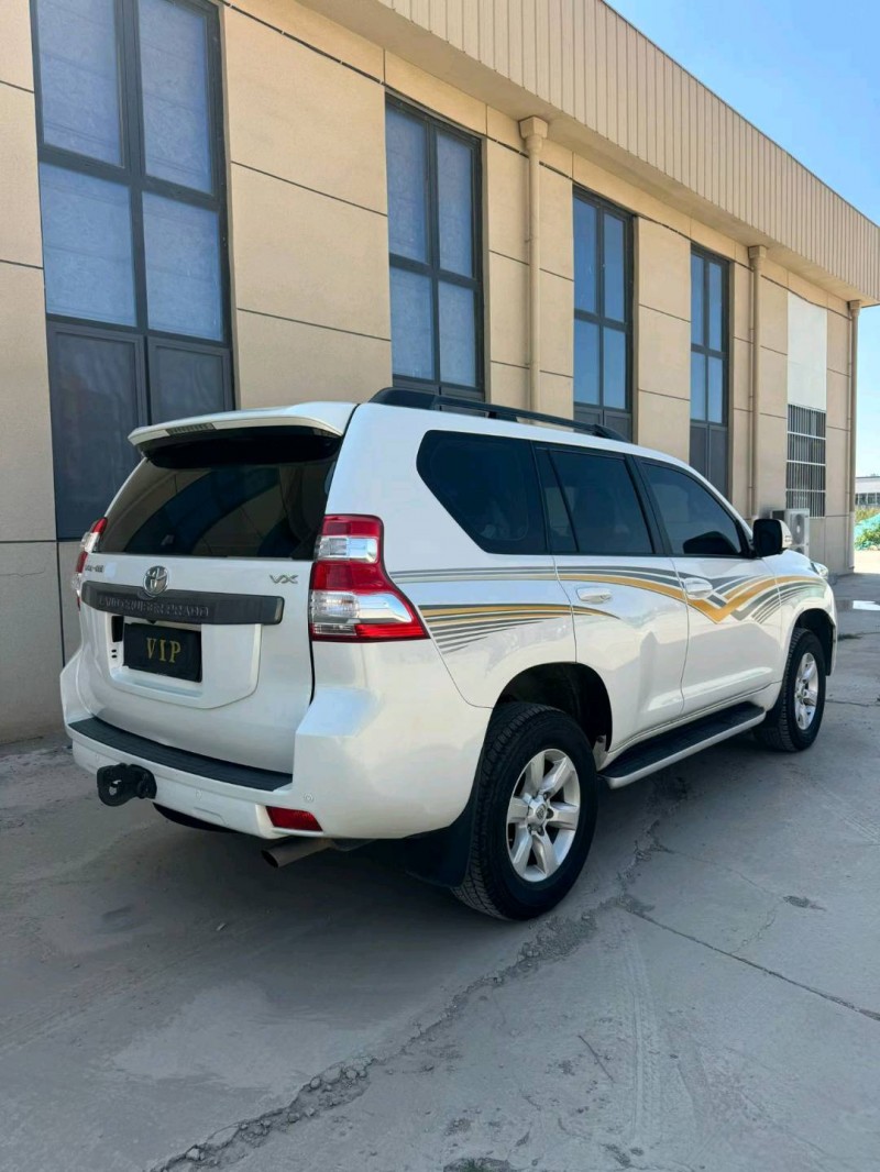 衡水17年丰田普拉多4