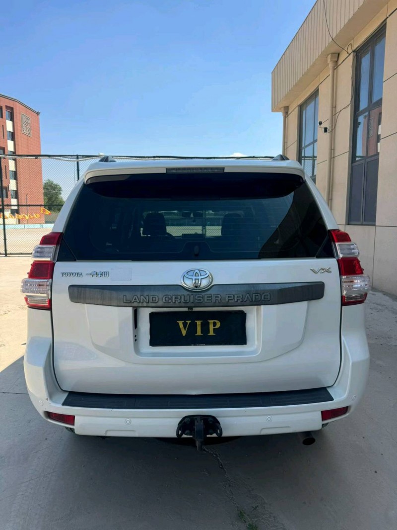 衡水17年丰田普拉多5