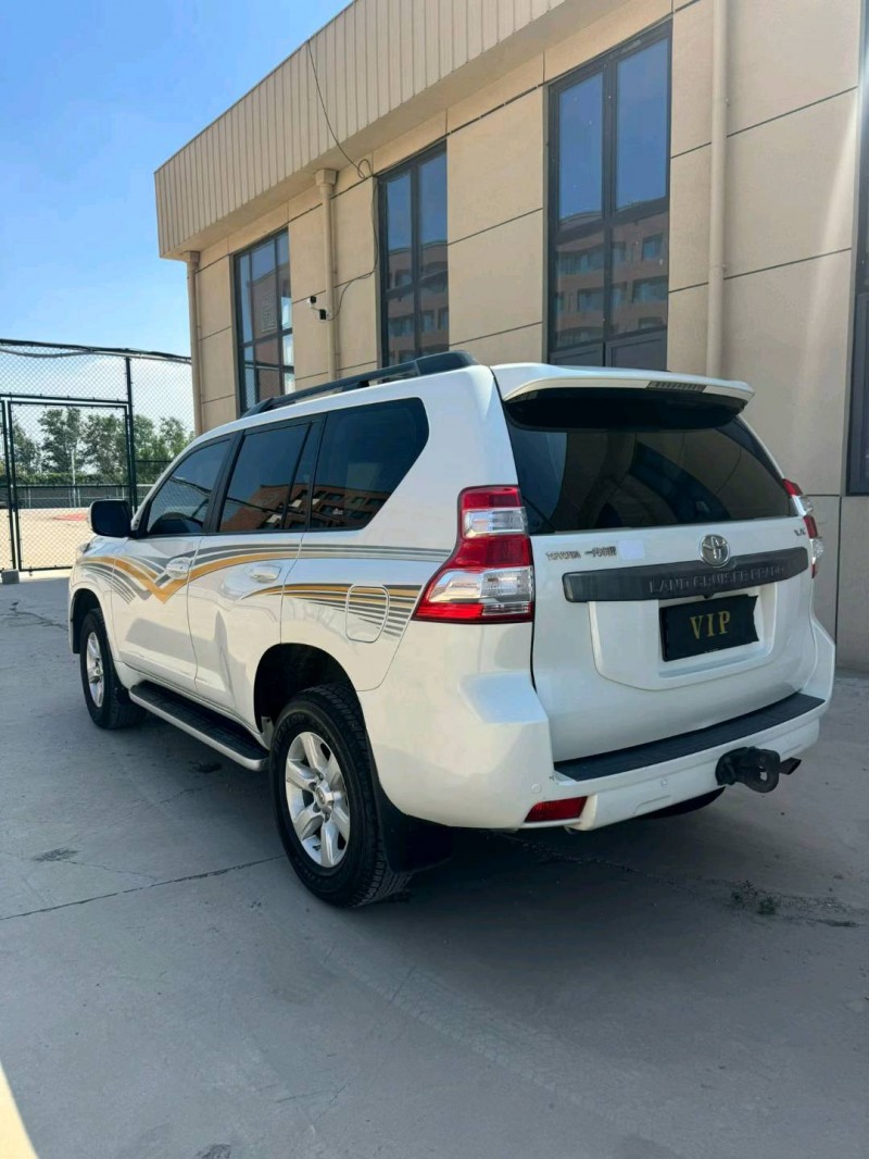 衡水17年丰田普拉多6