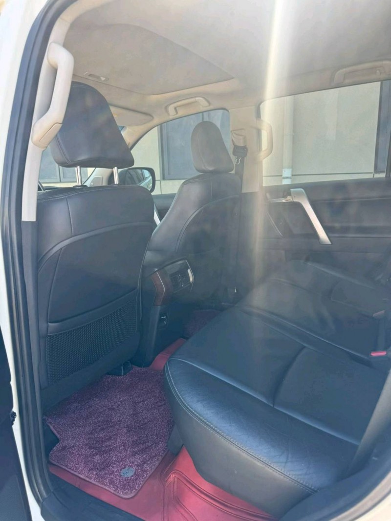 衡水17年丰田普拉多8