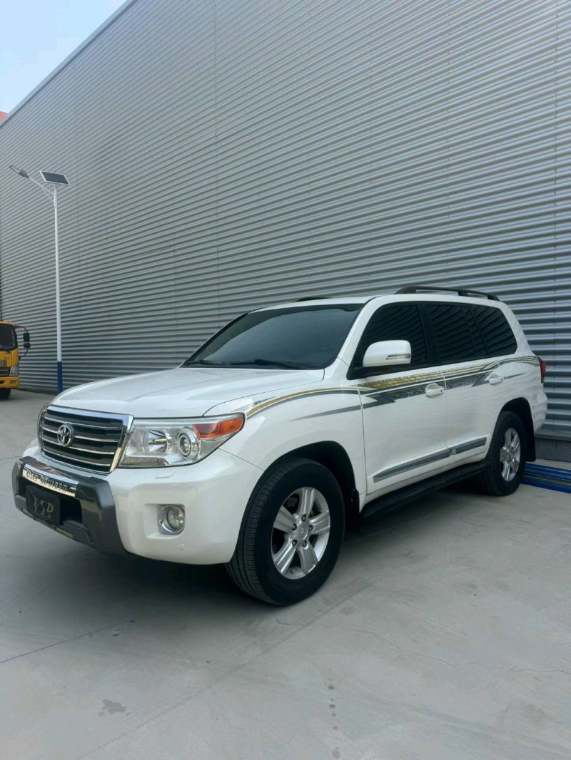 衡水19年丰田兰德酷路泽2