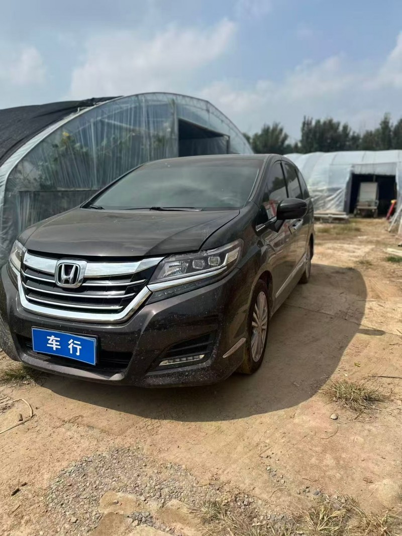 北京17年本田艾力绅2