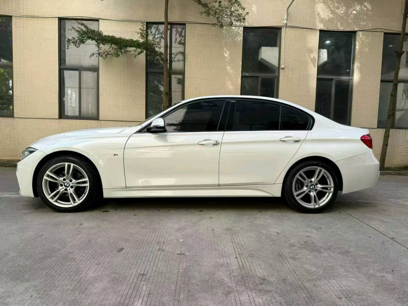 佛山19年宝马3系6