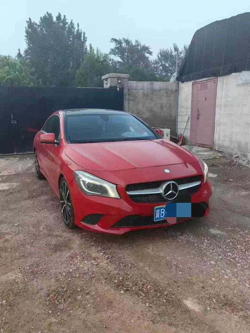 北京16年奔驰CLA2