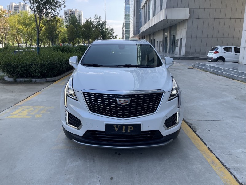 济宁22年凯迪拉克XT51