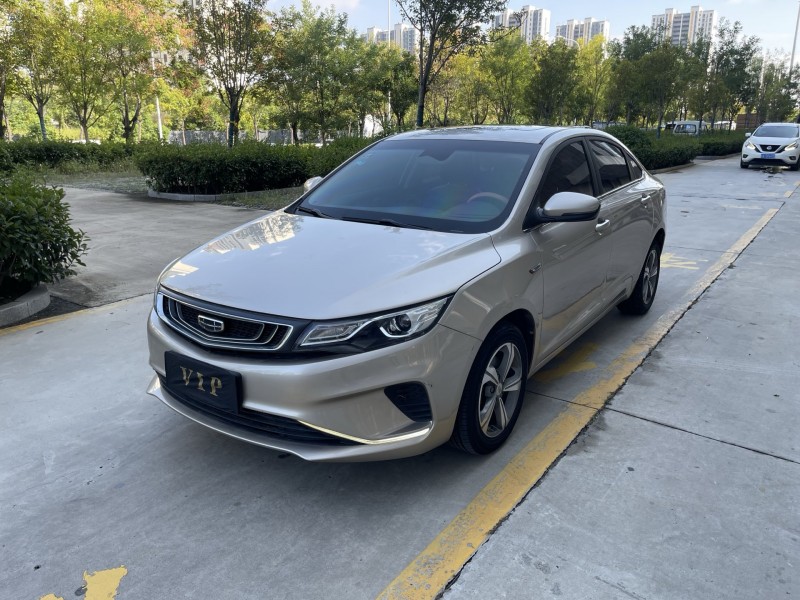 济宁19年吉利帝豪2