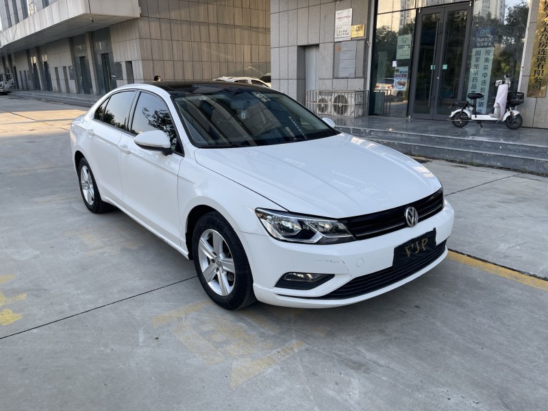 济宁17年大众凌渡2
