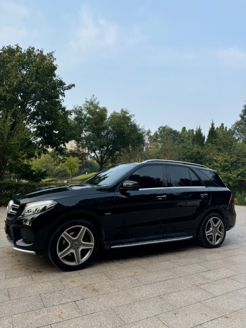 邢台19年奔驰GLE2