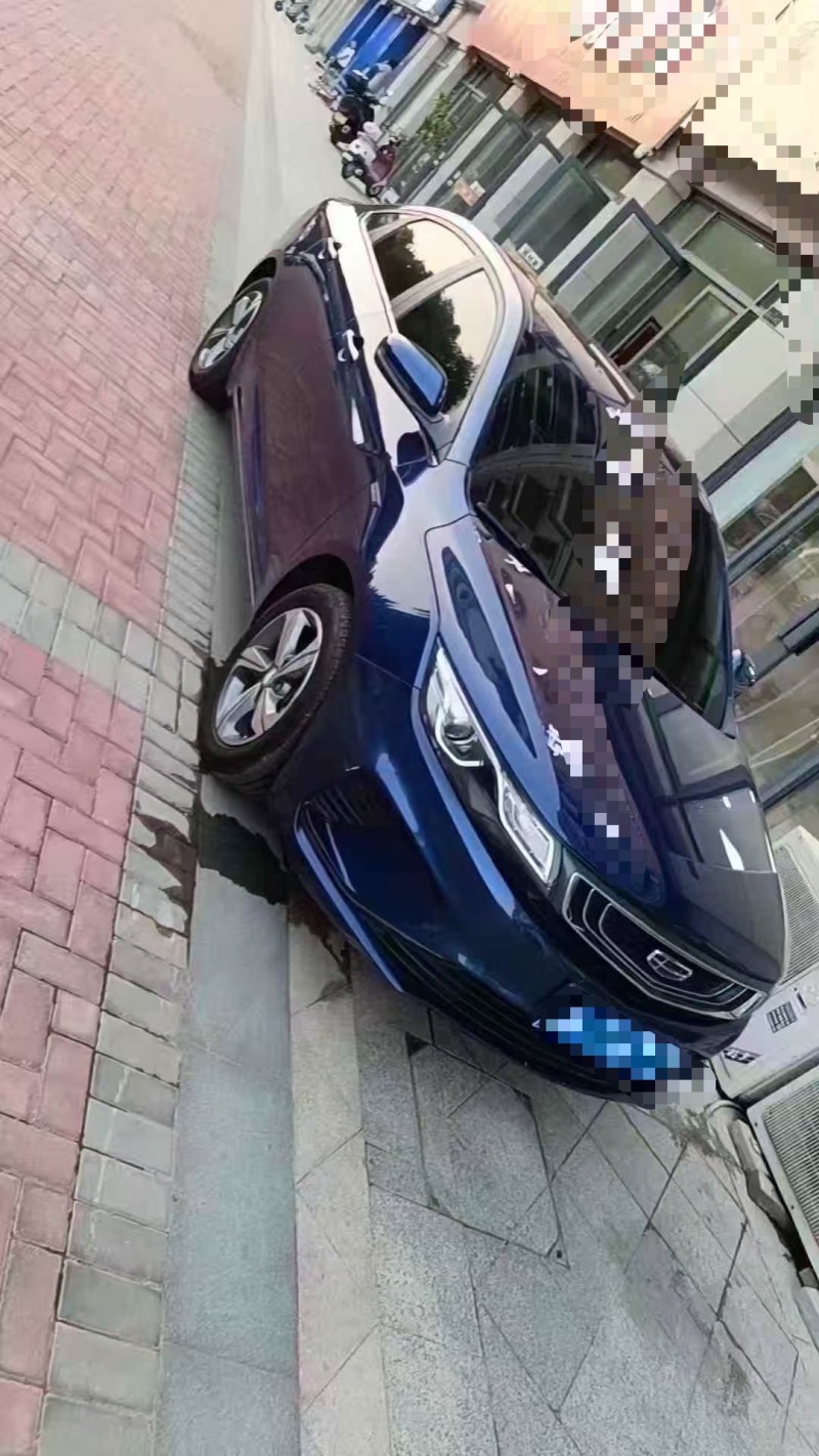 菏泽19年吉利帝豪2