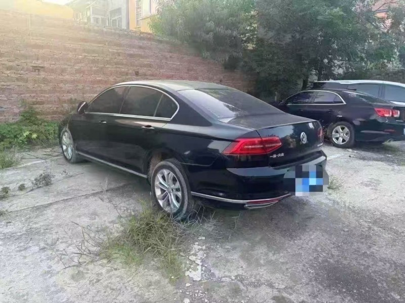 菏泽17年大众迈腾5