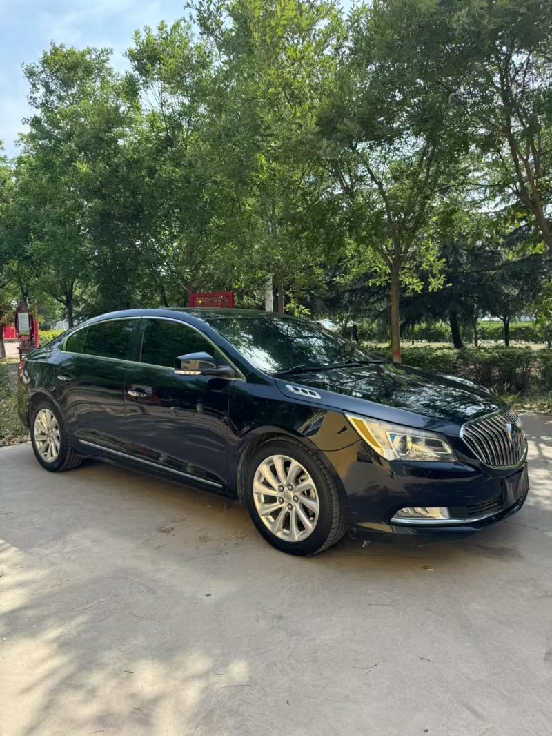 邢台15年别克君越3