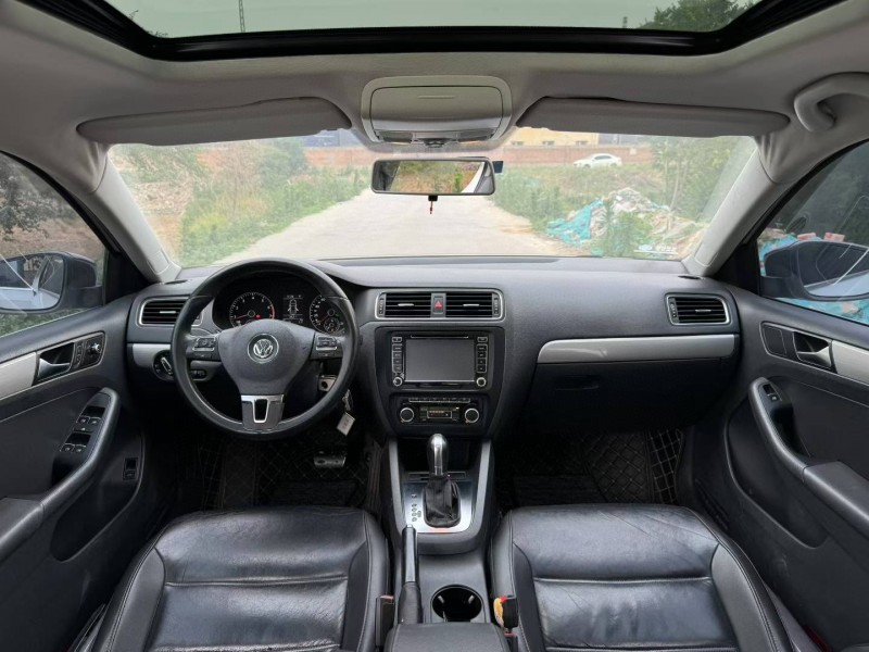 邢台14年大众速腾8