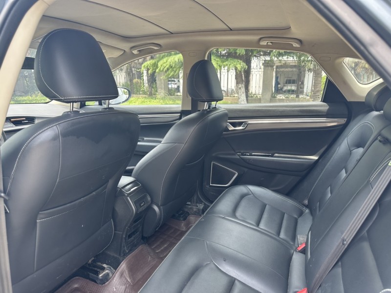 盐城18年吉利帝豪5