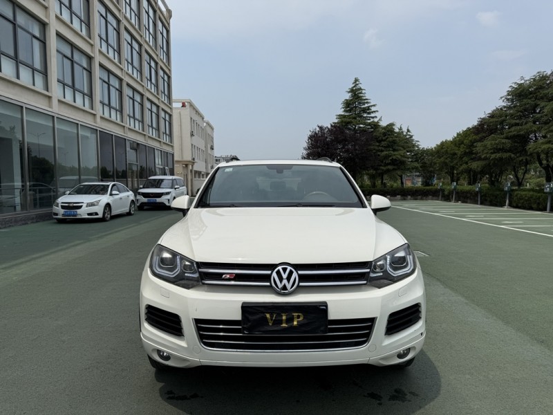 盐城11年大众途锐1