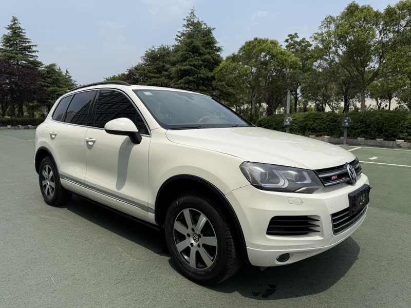 盐城11年大众途锐2