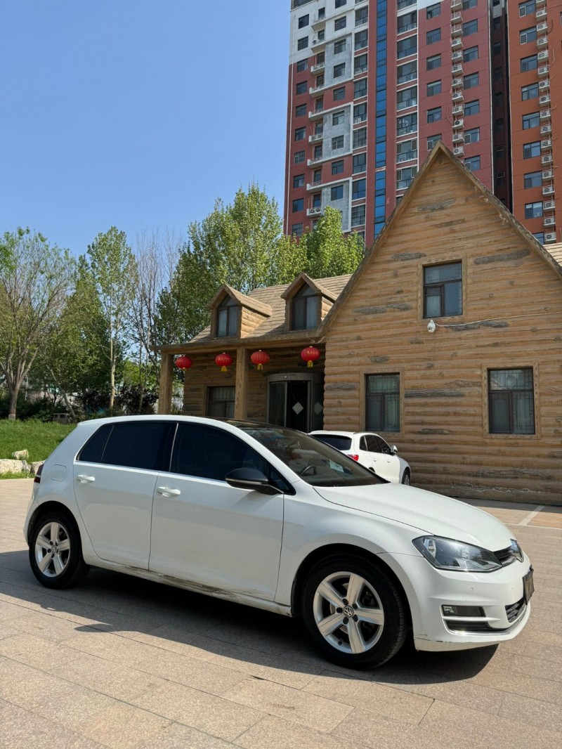 邢台17年大众高尔夫2