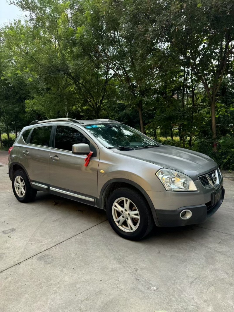 邢台12年日产逍客3