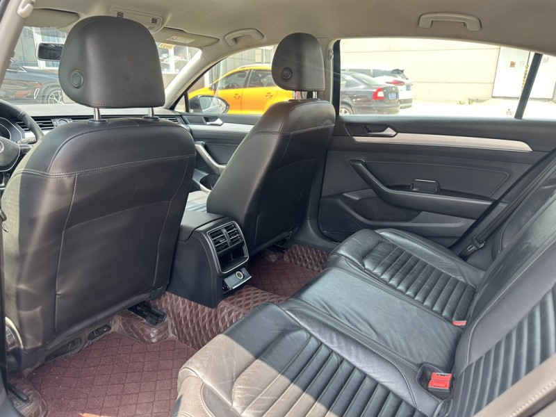 盐城17年大众迈腾5