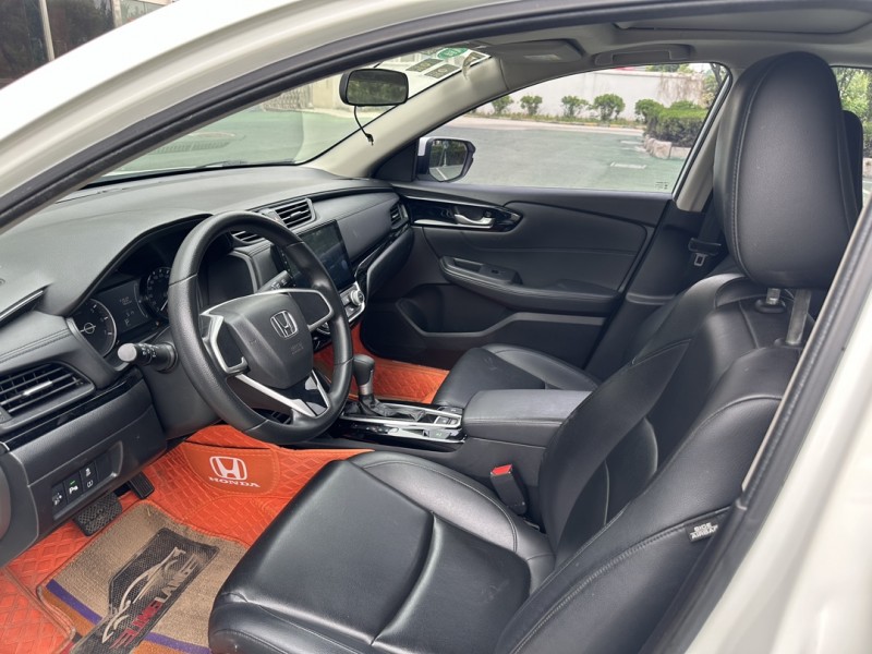 盐城19年本田凌派4