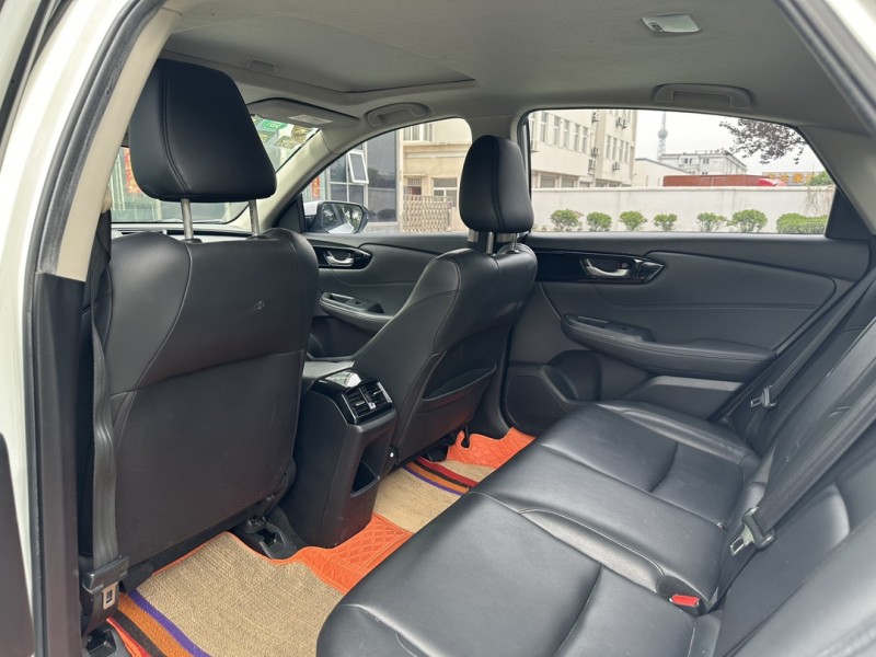 盐城19年本田凌派5